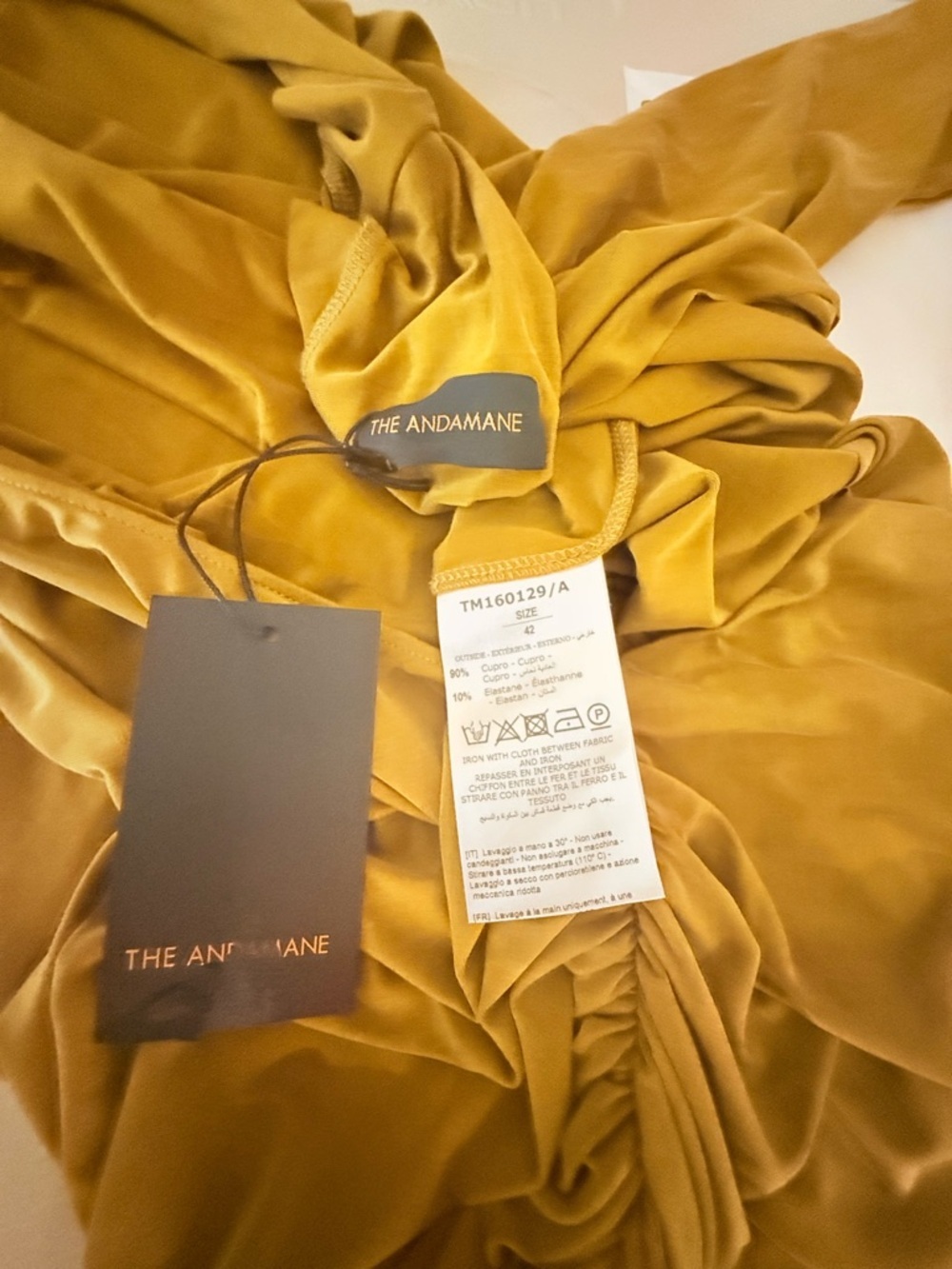 The Andamame Open Back Long Sleeve Evening Gown NWT*Retail $820* - Picture 9 of 9